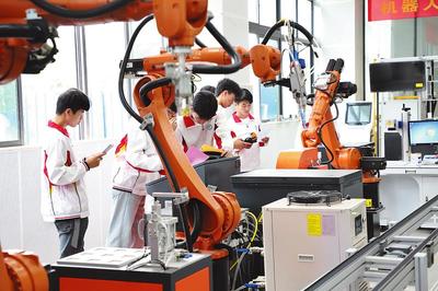 共育邕城技能英才，全力服務強首府戰略